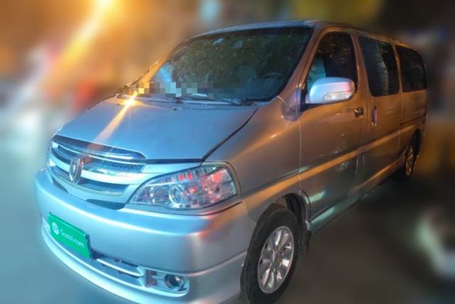 Used Jinbei Grace 2010 2.4L 3rd Generation Zunling Standard Version 9 Seats 9 Seats 4RB2