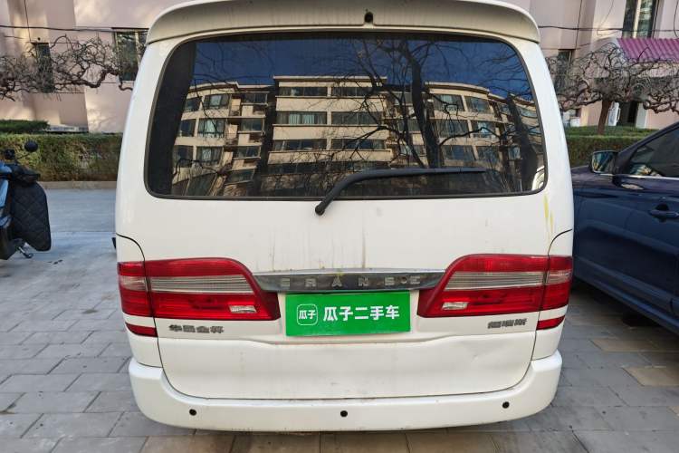 Used Jinbei Grace 2010 2.7L 3rd Generation – Yuling Flagship 2TR Rear