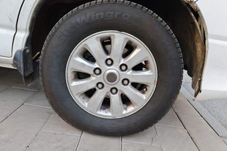 Used Jinbei Grace 2010 2.7L 3rd Generation – Yuling Flagship 2TR Right Front Wheel Hub