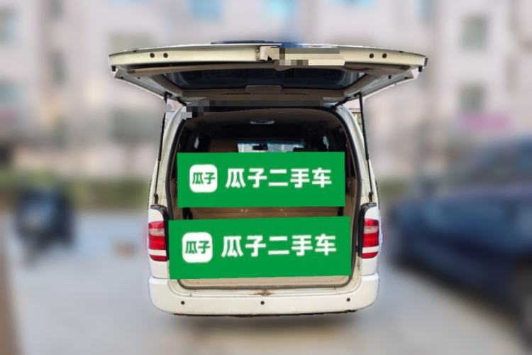 Used Jinbei Grace 2010 2.7L 3rd Generation – Yuling Flagship 2TR Trunk