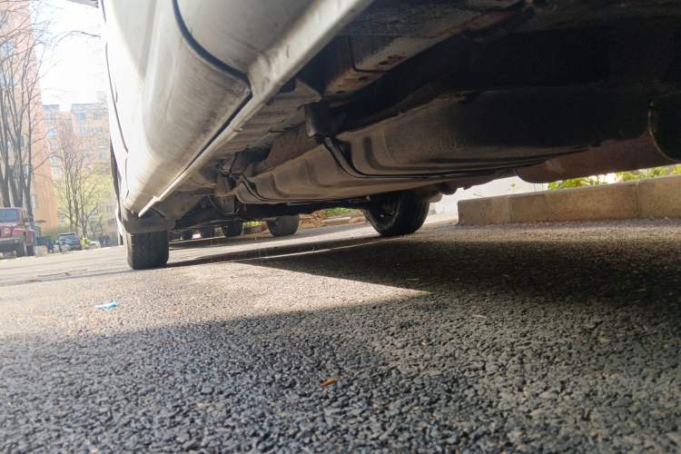 Used Jinbei Grace  Chassis Rear Left