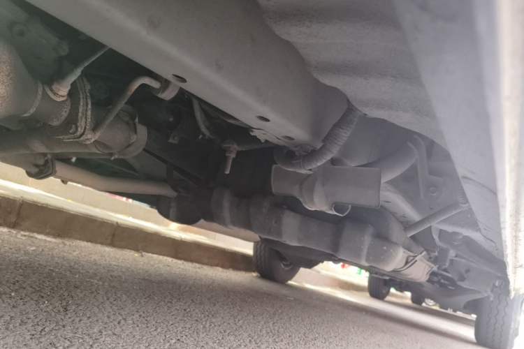 Used Jinbei Grace  Chassis Front Left