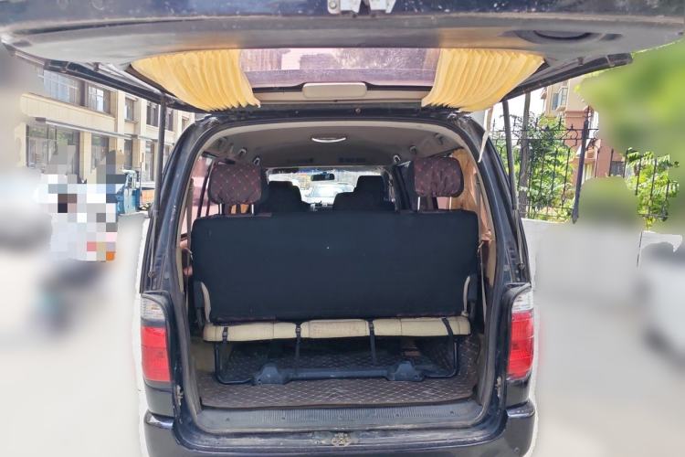 Used Jinbei Grace 2013 2.0L Zhi Ling Standard Model 9-Seater National Games Commemorative Edition China IV Emission Standard 9 Seats Trunk