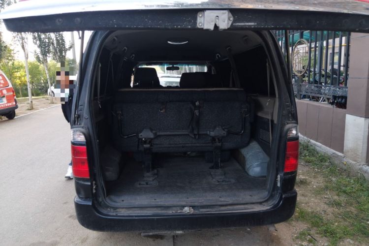 Used Jinbei Grace 2013 2.0L Zhi Ling Luxury 9-Seater All-Games Commemorative Version China V Emission Standard 9 Seats Trunk