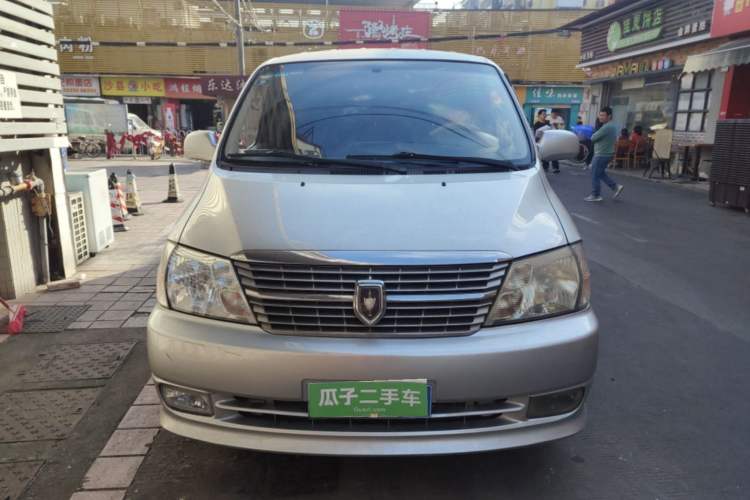 Used Jinbei Grace 2013 2.0L Zhi Ling Standard Model 9-Seater National Games Commemorative Edition China IV Emission Standard 9 Seats Front