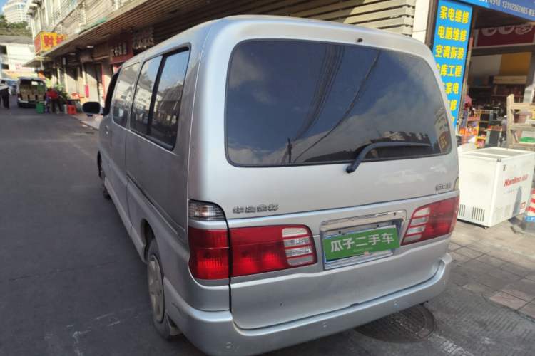 Used Jinbei Grace 2013 2.0L Zhi Ling Standard Model 9-Seater National Games Commemorative Edition China IV Emission Standard 9 Seats Rear Left 45 Deg