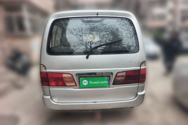 Used Jinbei Grace 2013 2.0L Zhi Ling Standard 7-Seater All-Games Commemorative Version China IV Standard Rear