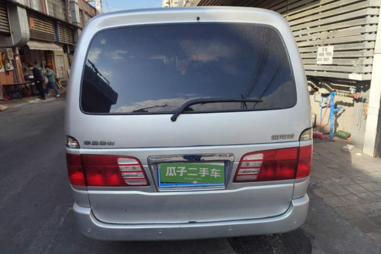 Used Jinbei Grace 2013 2.0L Zhi Ling Standard Model 9-Seater National Games Commemorative Edition China IV Emission Standard 9 Seats Rear