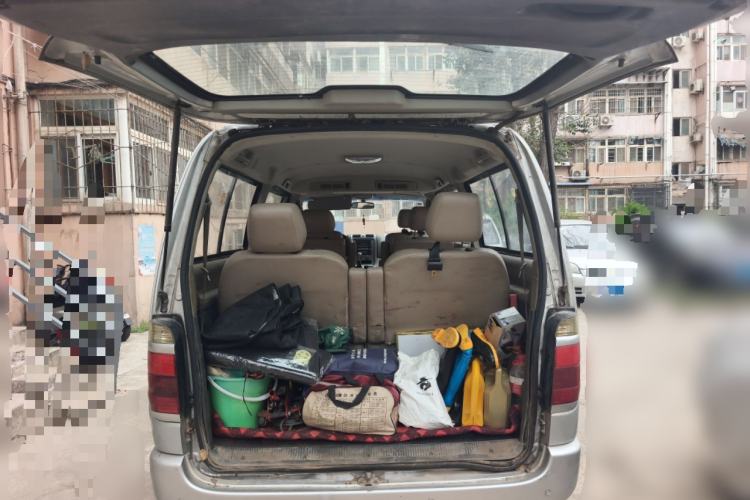 Used Jinbei Grace 2013 2.0L Zhi Ling Standard 7-Seater All-Games Commemorative Version China IV Standard Trunk