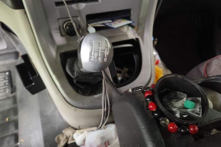 Used Jinbei Grace 2014 2.0L Luxury Long-Wheelbase 9-Seater 1TR Gear Lever