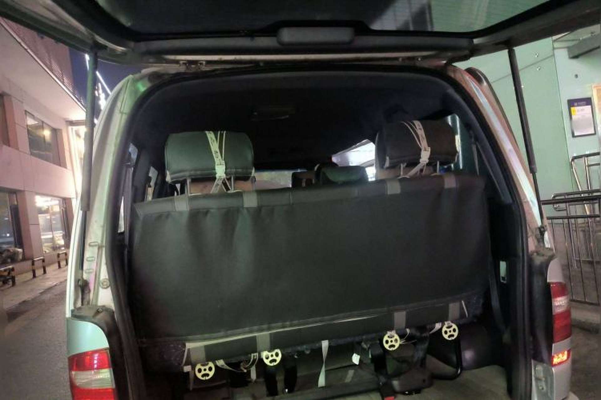 Used Jinbei Grace 2014 2.4L Standard Short-Wheelbase 7-Seater 4RB2 Trunk