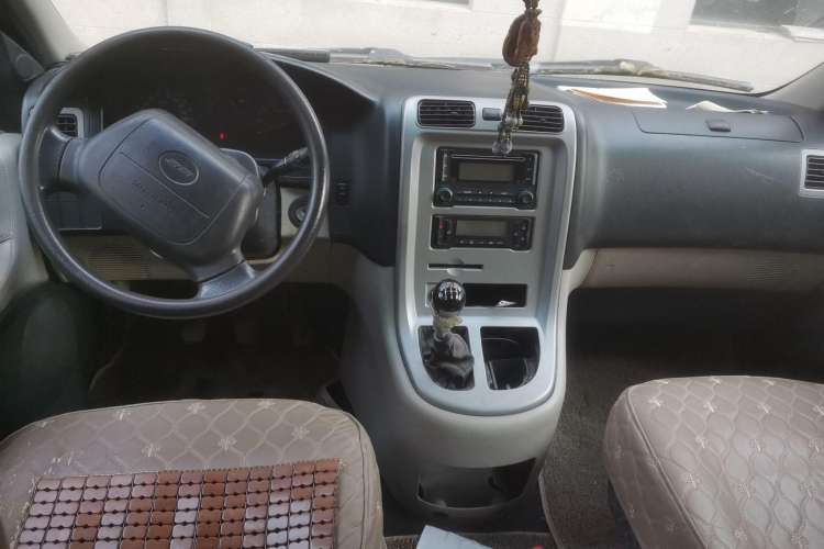 Used Jinbei Grace 2015 2.0L Classic Edition Basic Model Long Wheelbase 7-Seater Center Console