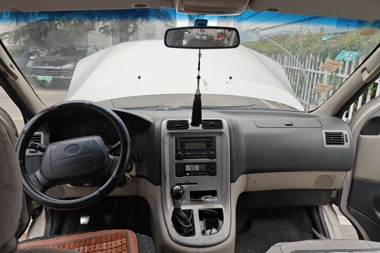 Used Jinbei Grace 2015 2.0L Classic Edition Standard Model Long Wheelbase 7/9 Seats Center Console