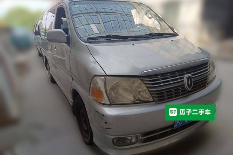 Used Jinbei Grace 2015 2.0L Classic Edition Standard Model Short Wheelbase 7 Seats Front Right 45 Deg
