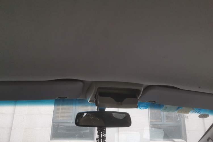 Used Jinbei Grace 2015 2.0L Classic Edition Basic Model Long Wheelbase 7-Seater Headliner