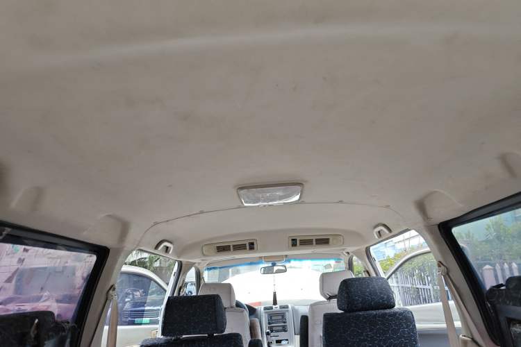 Used Jinbei Grace 2015 2.0L Classic Edition Standard Model Long Wheelbase 7/9 Seats Headliner