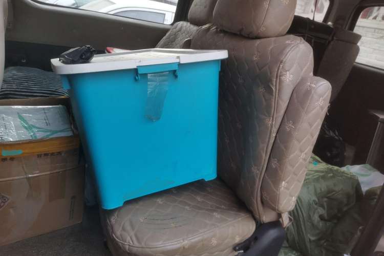Used Jinbei Grace 2015 2.0L Classic Edition Basic Model Long Wheelbase 7-Seater Left Rear Seat