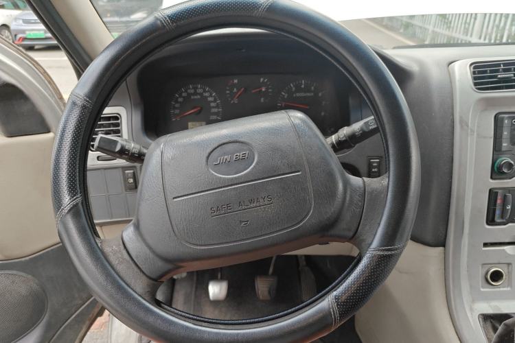 Used Jinbei Grace 2015 2.0L Classic Edition Standard Model Long Wheelbase 7/9 Seats Steering Wheel