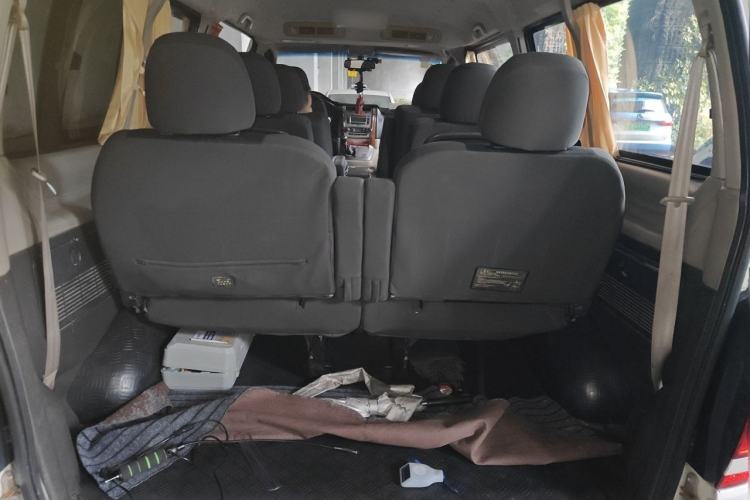 Used Jinbei Grace 2015 2.0L Classic Edition Standard Model Long Wheelbase 7/9 Seats Trunk
