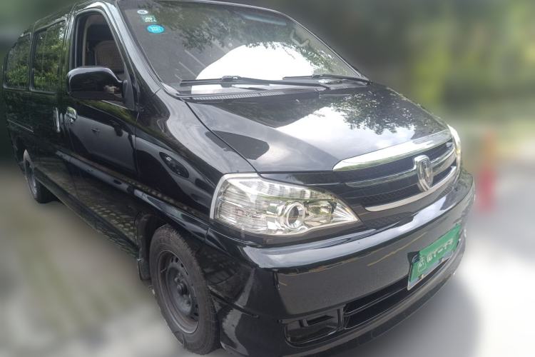 Used Jinbei Grace 2016 2.0L Express Utility Model Front Right 45 Deg