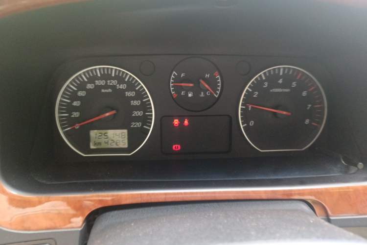 Used Jinbei Grace 2016 2.0L Express Utility Model Instrument Cluster