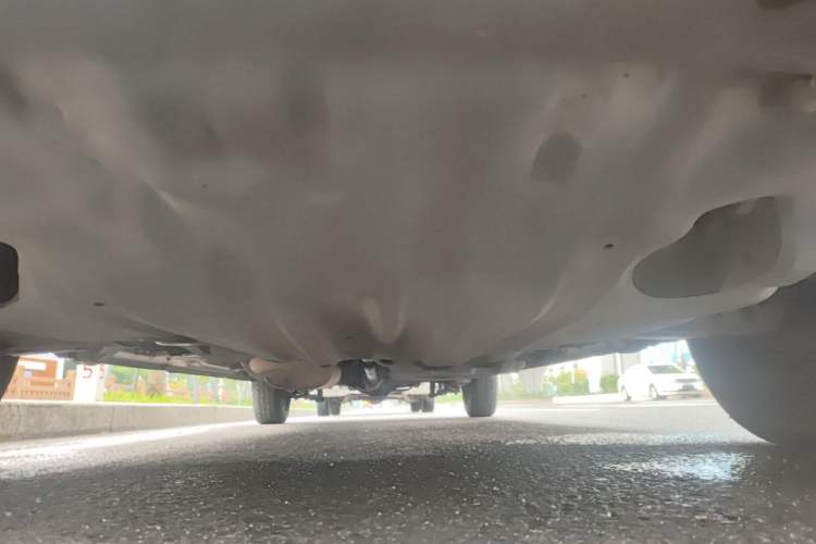Used Jinbei Grace 2016 2.0L Express Utility Model Chassis Front