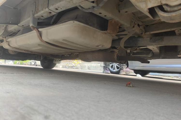 Used Jinbei Grace 2016 2.0L Express Comfort Model Chassis Rear Left