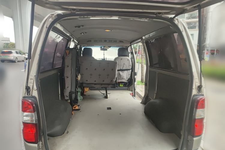Used Jinbei Grace 2016 2.0L Express Utility Model Trunk