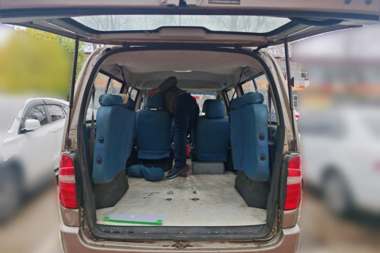 Used Jinbei Grace 2016 2.0L Express Utility Model Trunk