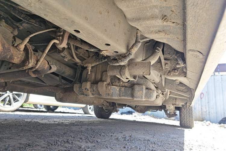 Used Jinbei Grace 2016 2.0L Express Utility Model Chassis Front Left