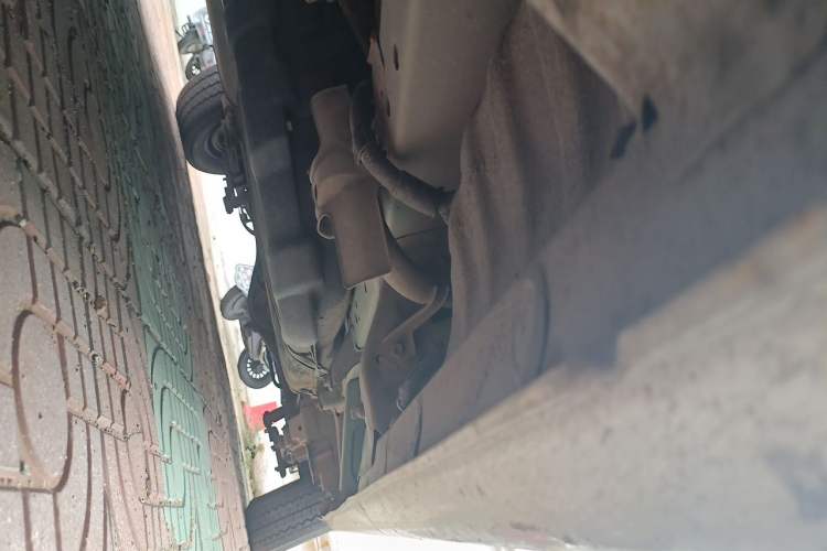 Used Jinbei Grace 2016 2.0L Express Utility Model Chassis Front Left