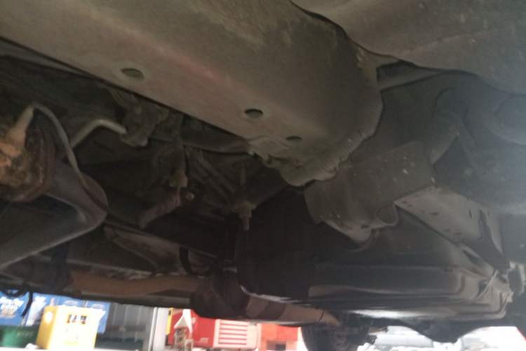 Used Jinbei Grace 2016 2.0L Express Utility Model Chassis Front Left