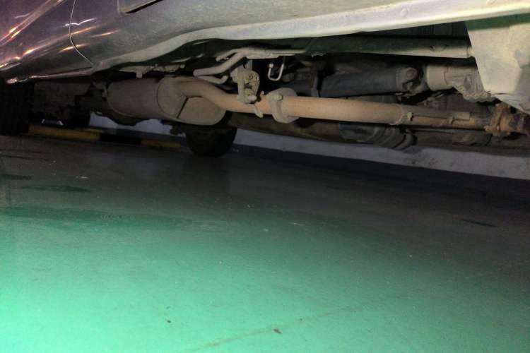 Used Jinbei Grace 2016 2.0L Express Comfort Model Chassis Front Right
