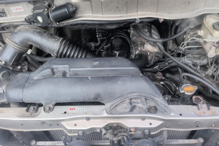 Used Jinbei Grace 2016 2.0L Express Utility Model Engine Bay