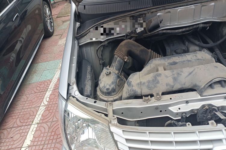 Used Jinbei Grace 2016 2.0L Express Utility Model Engine Bay Right
