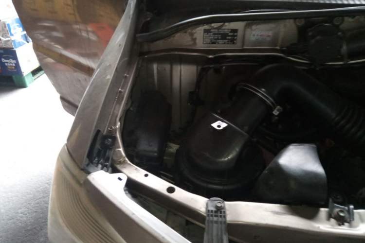 Used Jinbei Grace 2016 2.0L Express Utility Model Engine Bay Right