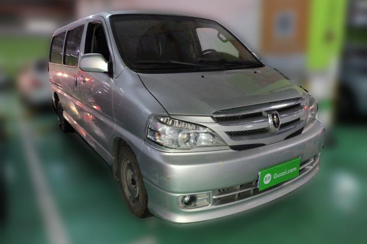 Used Jinbei Grace 2016 2.0L Express Comfort Model Front Right 45 Deg