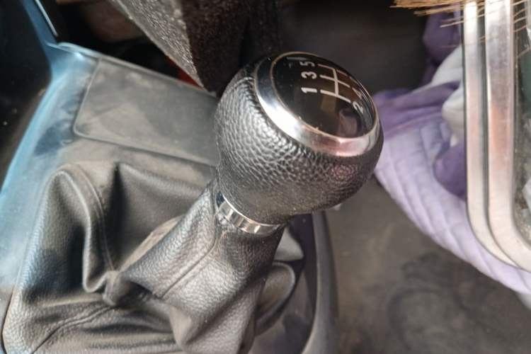 Used Jinbei Grace 2016 2.0L Express Utility Model Gear Lever