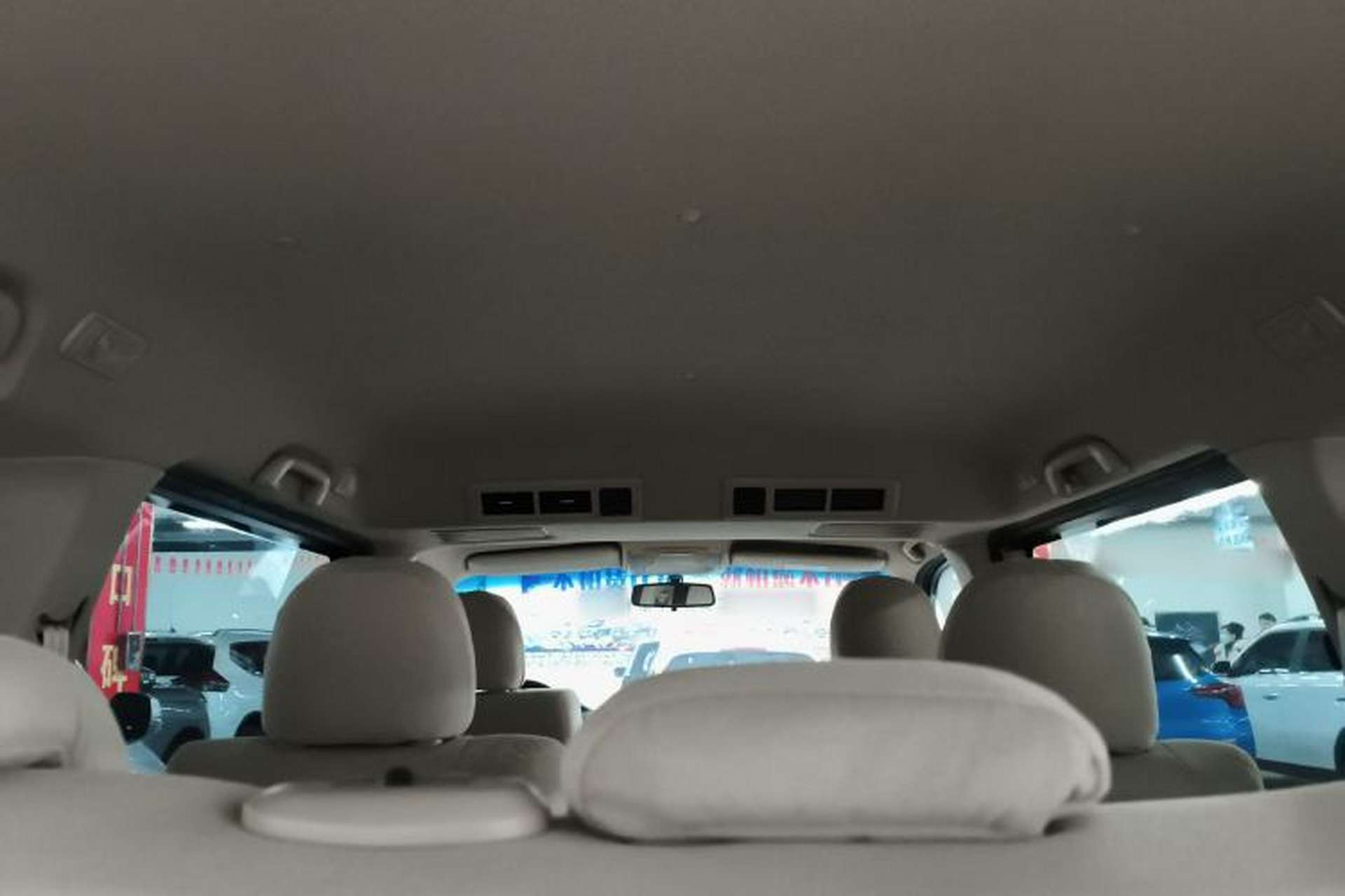 Used Jinbei Grace 2016 2.0L Classic Edition Luxury Short-Wheelbase 7-Seater Headliner