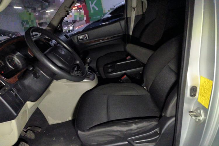 Used Jinbei Grace 2016 2.0L Express Comfort Model Left Front Seat