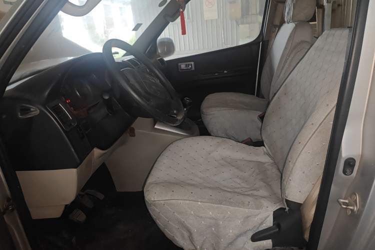 Used Jinbei Grace 2016 2.0L Express Comfort Model Left Front Seat