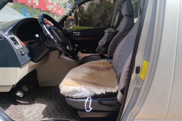 Used Jinbei Grace 2016 2.0L Classic Edition Luxury Long-Wheelbase 9-Seater Left Front Seat
