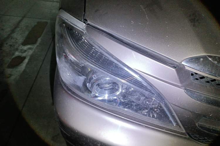 Used Jinbei Grace 2016 2.0L Express Utility Model Right Front Headlight