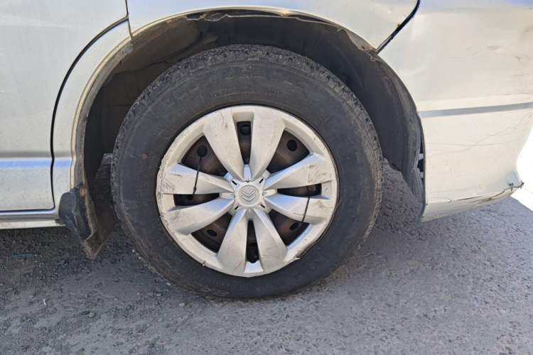 Used Jinbei Grace 2016 2.0L Express Utility Model Right Front Wheel Hub