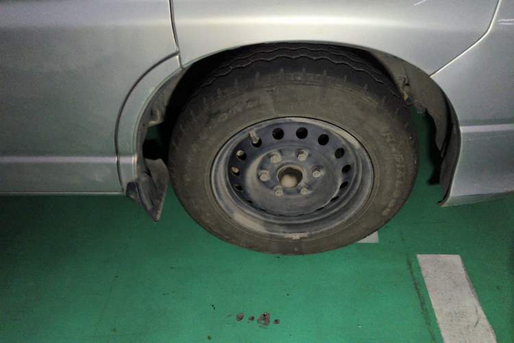 Used Jinbei Grace 2016 2.0L Express Comfort Model Right Front Wheel Hub
