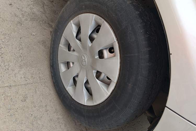 Used Jinbei Grace 2016 2.0L Express Utility Model Right Front Wheel Hub