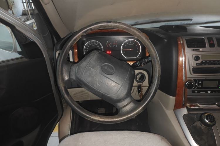 Used Jinbei Grace 2016 2.0L Express Comfort Model Steering Wheel