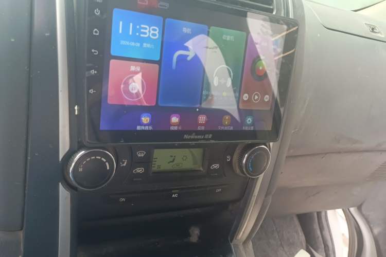 Used Jinbei Grace 2016 2.0L Express Utility Model Audio And AC Panel