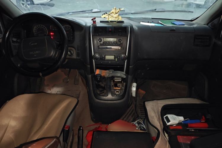 Used Jinbei Grace 2016 2.0L Express Utility Model Center Console