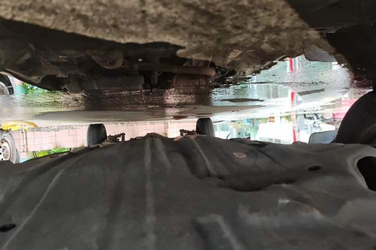 Used Jinbei Grace 2016 2.0L Express Utility Model Chassis Front